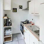 Elbau Uni Und Klinik Nah * Magdeburg