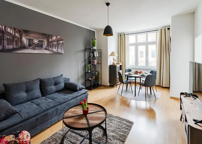 Elbau Uni Und Klinik Nah Apartment